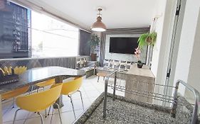 Perfeito Apartamento Com Churrasqueira E Garagem Privativa Em Balneario Camboriu
